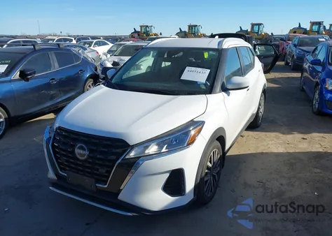 2024 Nissan Kicks Sv Xtronic Cvt z USA, uszkodzony, nr VIN 3N1CP5CV6RL473692